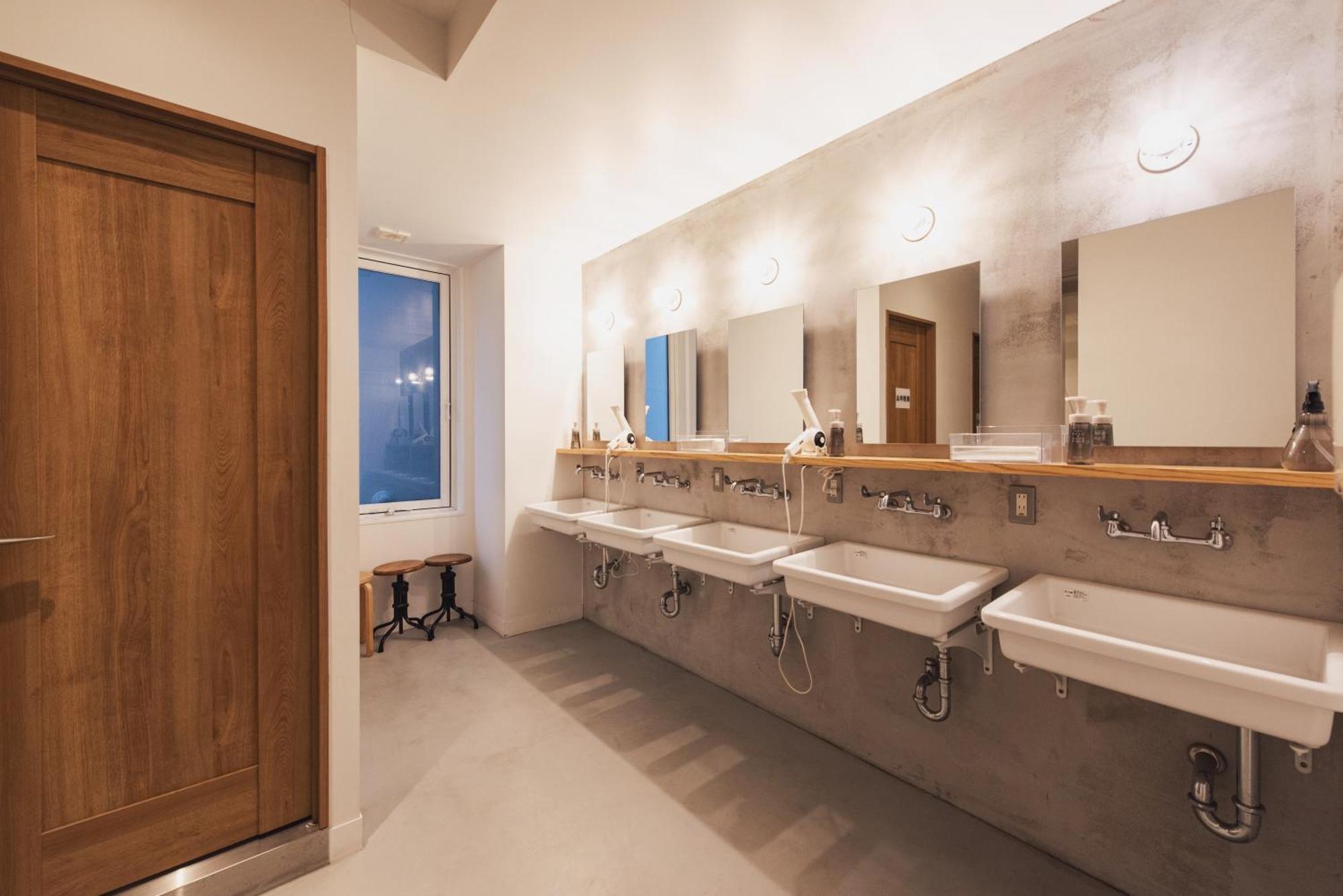 Hotel Relief Kokura Annex Kitakyushu Zewnętrze zdjęcie